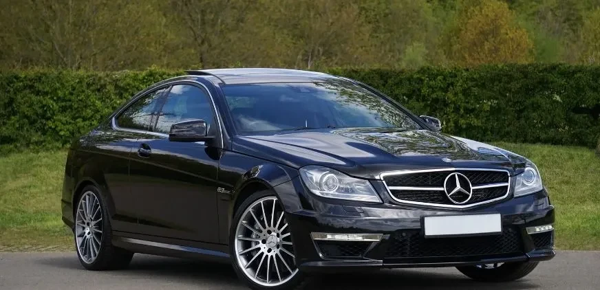 Hire luxury car in nepal